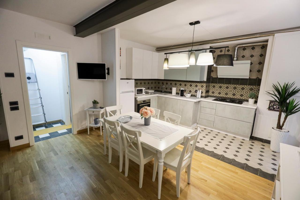 Happy House 31 Apartment Napoli Exterior foto
